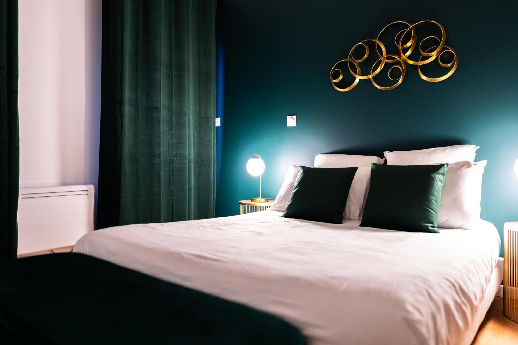 Grand Loft Familial 4 Chambres Avec Parking Prive Saumur Exterior foto